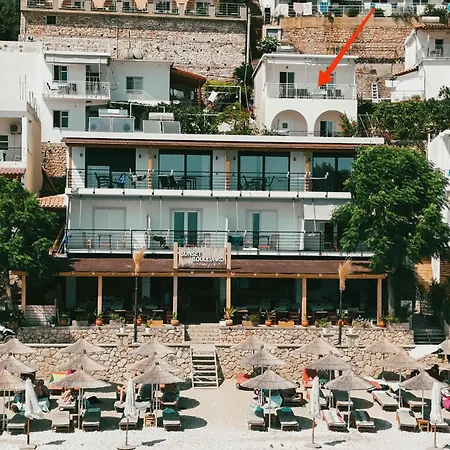 Sunset Boulevard Guest house